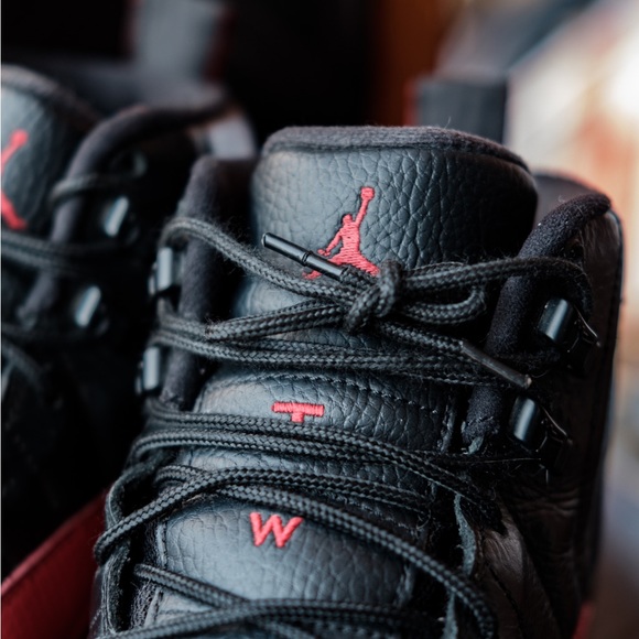 Jordan 12 Rétro flu game 2016 - Picture 5 of 16